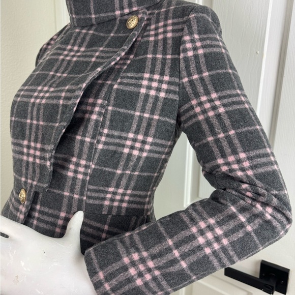 I brand Plaid Women's Jacket with Gold Buttons - Picture 10 of 14
